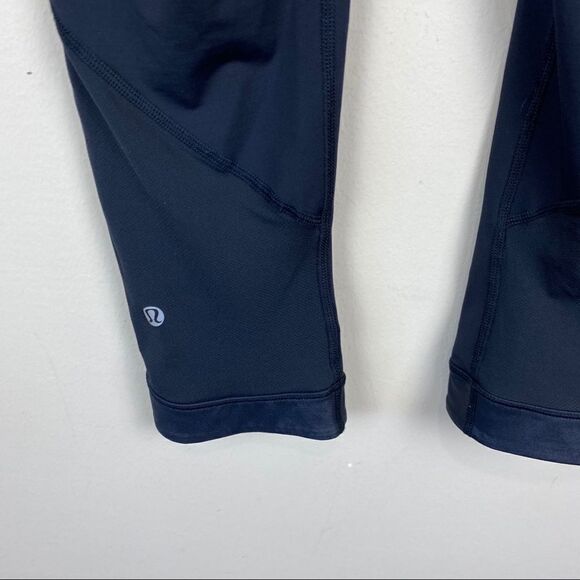 Lululemon Secret Garden Inspire Crop Leggings 4 - Picture 7 of 8